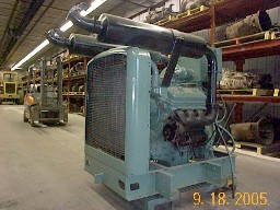 Detroit 6V71 engine