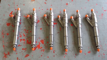 Allis Chalmers 25000 fuel injectors