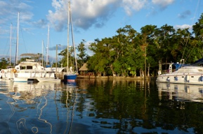 Perkins 4236 in yacht moored in Guatemala
